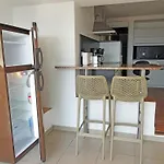 Apartman So Leil So Fun A - 45m2 - Grand Lit 180 - A Pied - Wifi Fibre - Terrasse