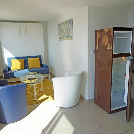 So Leil So Fun A - 45m2 - Grand Lit 180 - A Pied - Wifi Fibre - Terrasse شقة