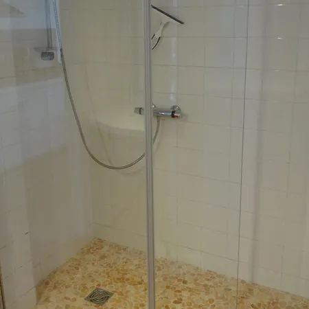 So Leil So Fun A - 45m2 - Grand Lit 180 - A Pied - Wifi Fibre - Terrasse 포르티씨오