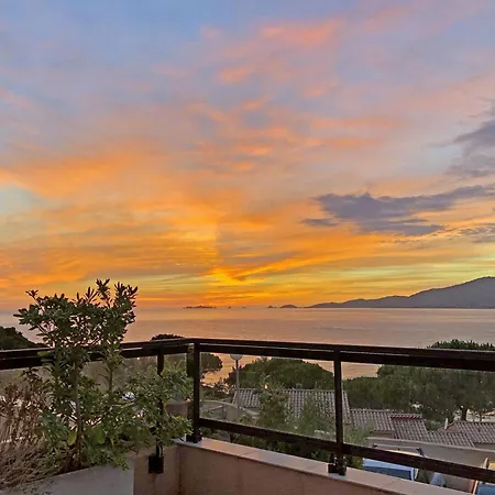 아파트 So Leil So Fun A - 45m2 - Grand Lit 180 - A Pied - Wifi Fibre - Terrasse 포르티씨오