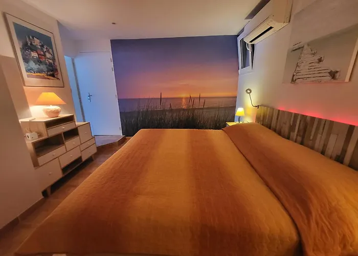 So Leil So Fun A - 45m2 - Grand Lit 180 - A Pied - Wifi Fibre - Terrasse *