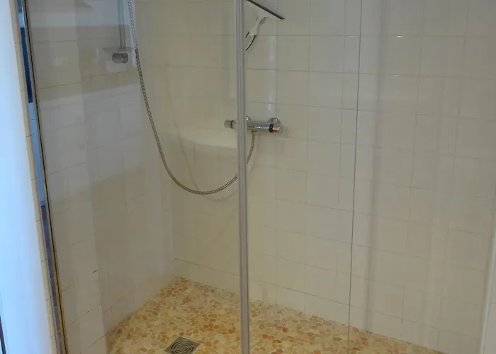 So Leil So Fun A - 45m2 - Grand Lit 180 - A Pied - Wifi Fibre - Terrasse Porticcio (Corsica)