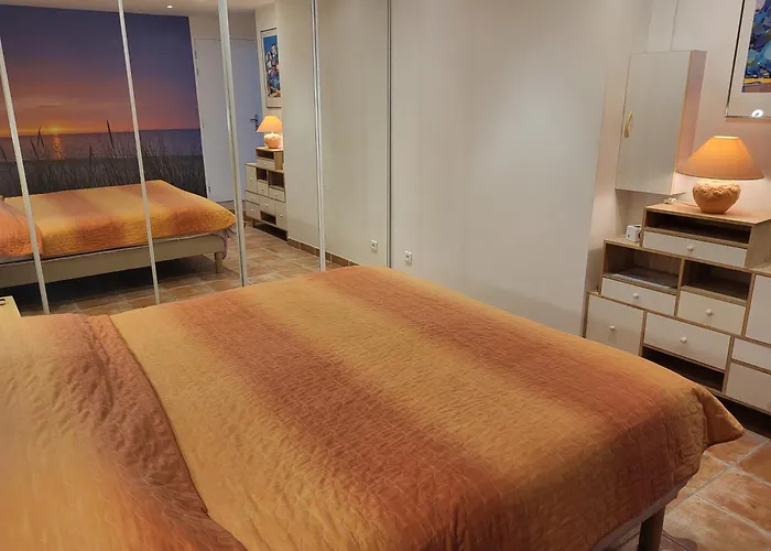 Apartment So Leil So Fun A - 45m2 - Grand Lit 180 - A Pied - Wifi Fibre - Terrasse *