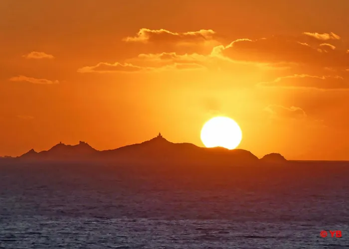 So Leil So Fun A - 45m2 - Grand Lit 180 - A Pied - Wifi Fibre - Terrasse Daire Porticcio (Corsica)